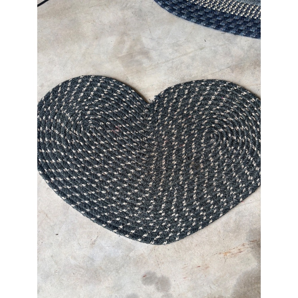 Heart Shaped Braided Rug Charcoal Blue Cream Farmhouse Rustic 30x28 Cottage Gift